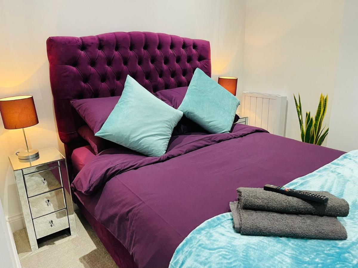 Апартаменты Salt Hill Windsor Legoland Eton Heathrow Luxury 2 Bed 1 Bath Free Parking Слау Экстерьер фото