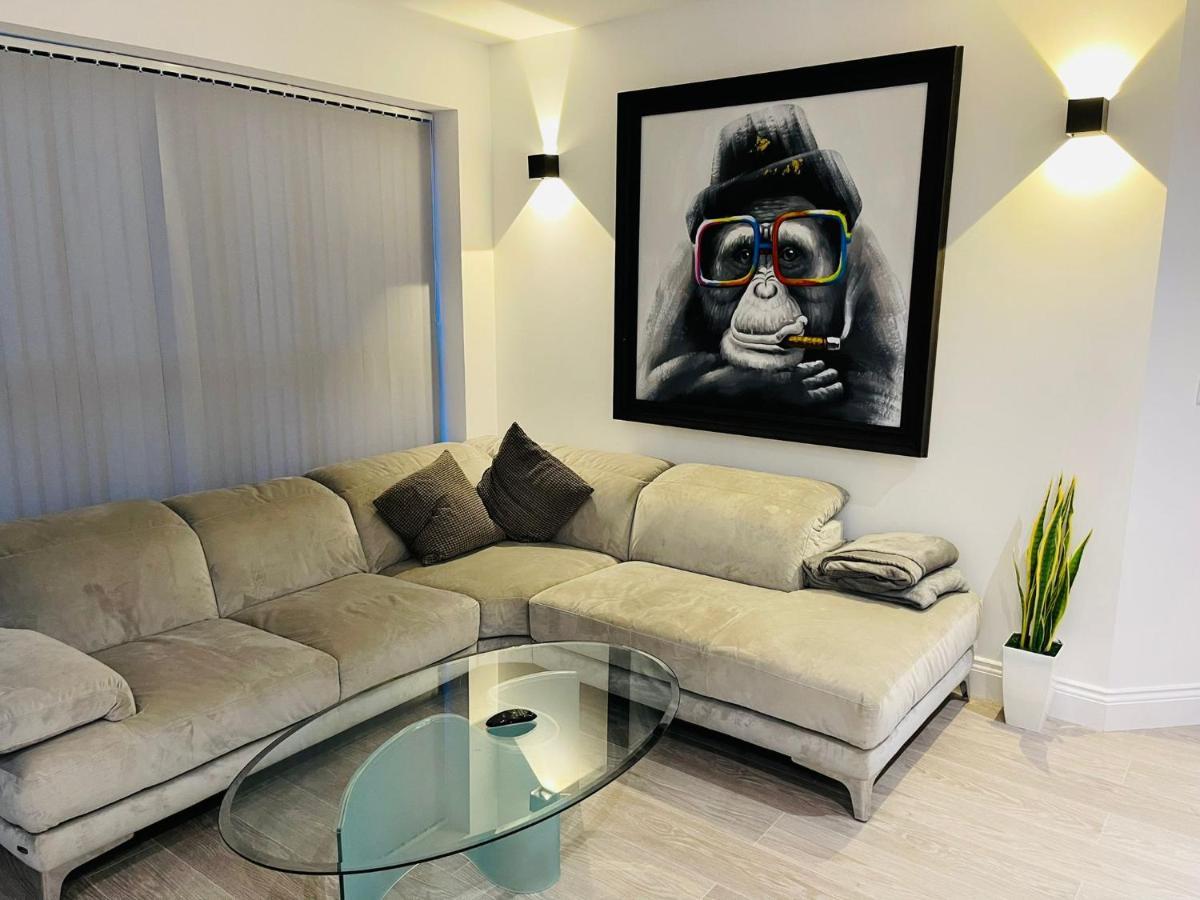Апартаменты Salt Hill Windsor Legoland Eton Heathrow Luxury 2 Bed 1 Bath Free Parking Слау Экстерьер фото