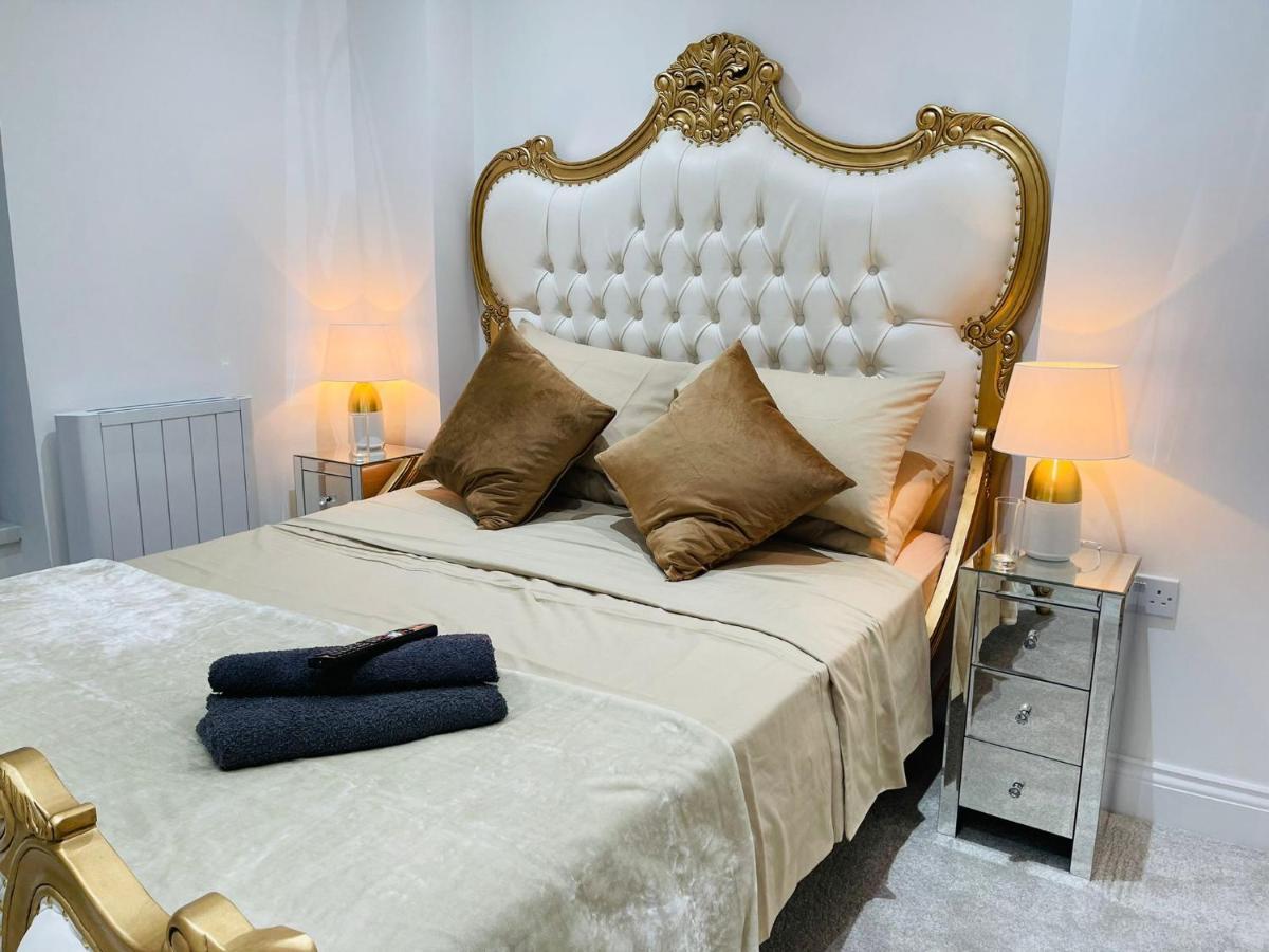 Апартаменты Salt Hill Windsor Legoland Eton Heathrow Luxury 2 Bed 1 Bath Free Parking Слау Экстерьер фото